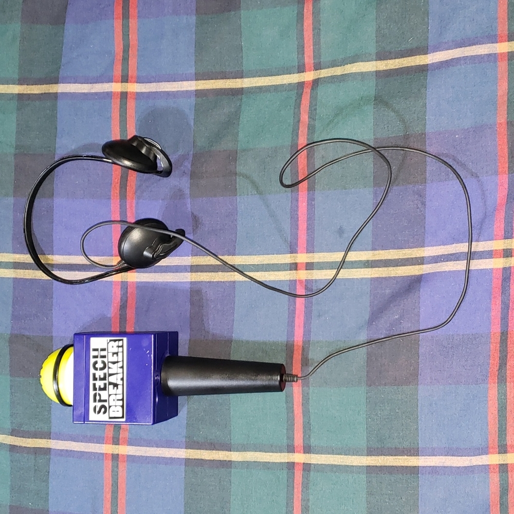 Speech breaker prep mic/earphones